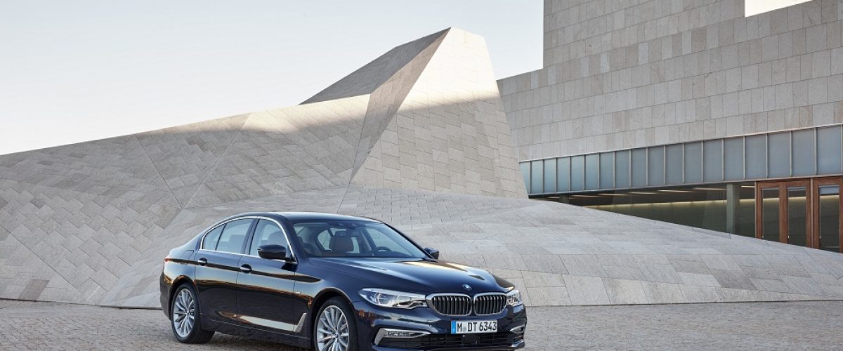 P90237296_highRes_the-new-bmw-5-series