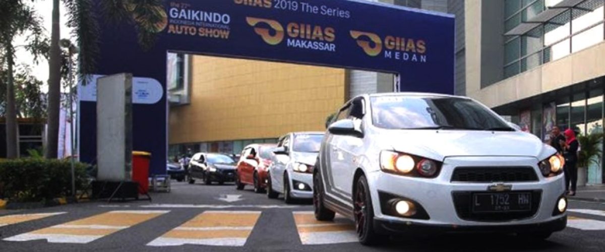 konvoi-komunitas-mobil-se-jawa-timur