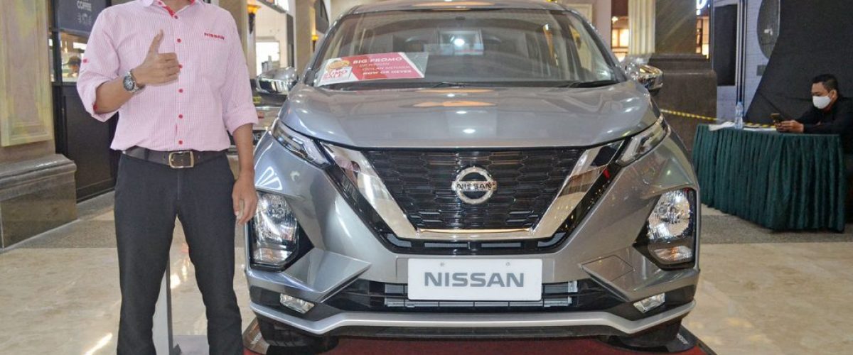 Nissan-livina-iam-jogja