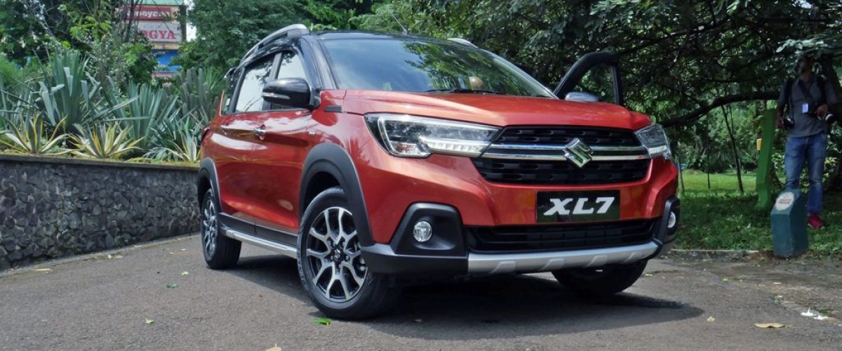 Suzuki-XL7