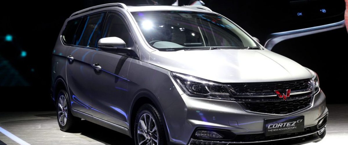 Medium-MPV-Wuling,-Cortez-CT-Best-Medium-MPV-