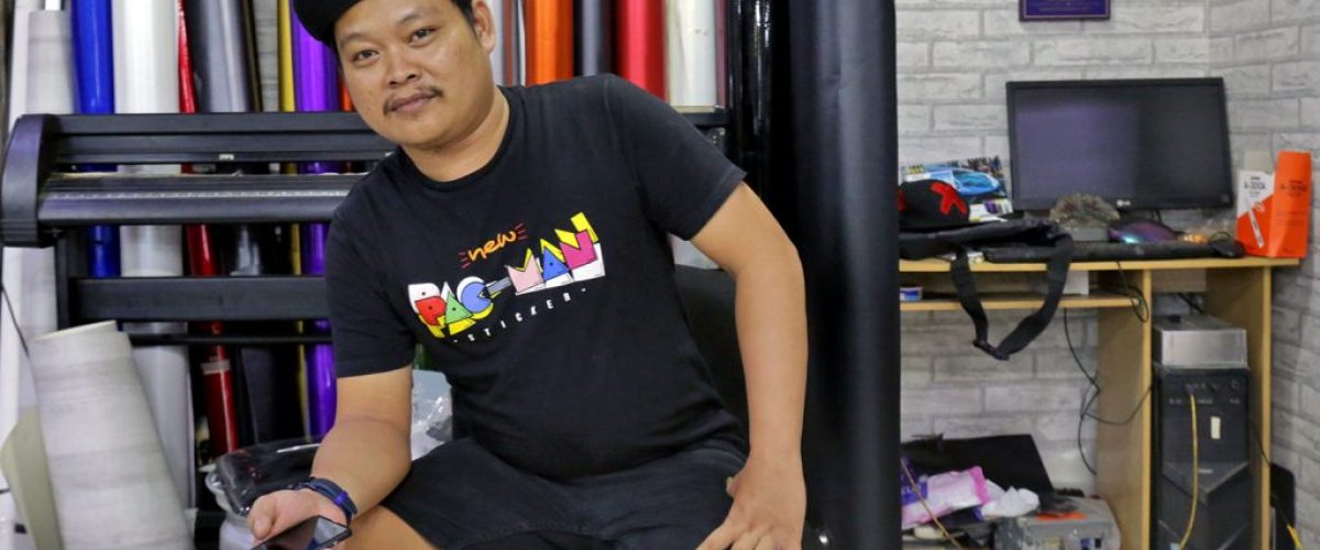 Indra-New-Pacman-Sticker