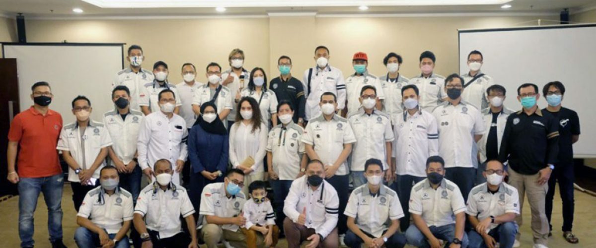 Klub-Mercedes-Benz-W211