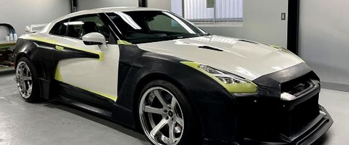 Modifikasi-Nissan-GT-R-Kuhl-Racing