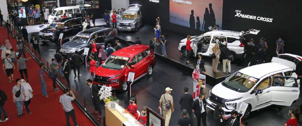 penjualan-Mitsubishi-IIMS-Hybrid-2022