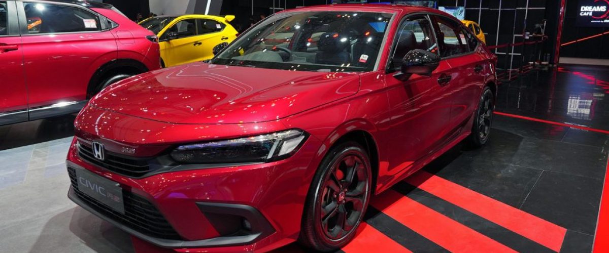 Honda-Civic-RS-Mobil-Terfavorit-di-GIIAS-2022