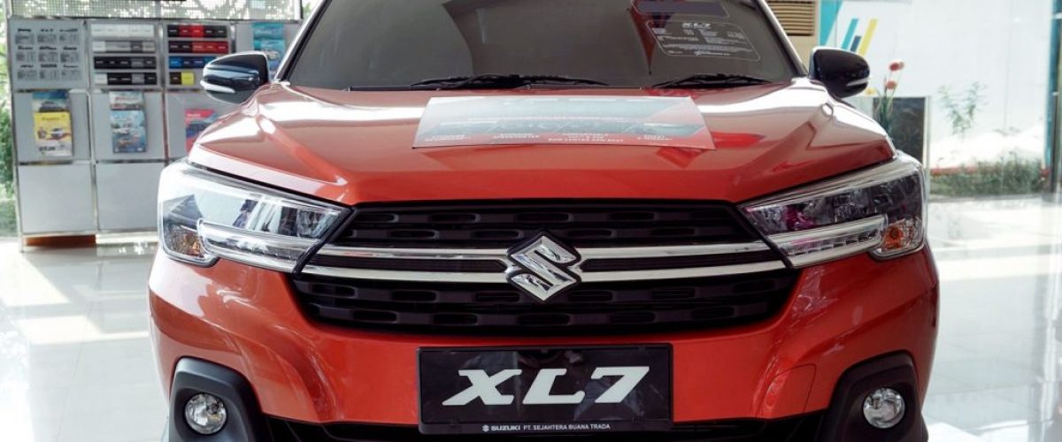 Suzuki-XL7