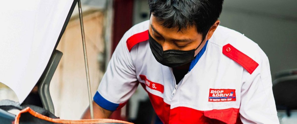 Aksesoris-Mobil-Shop-&-Drive