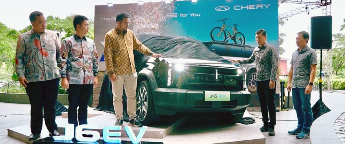 Peluncuran-Chery-J6